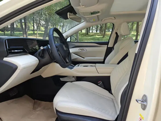 BYD Qin L — Фото автомобиля 6