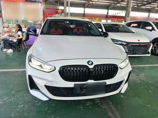 BMW 1 Series — Фото автомобиля 2