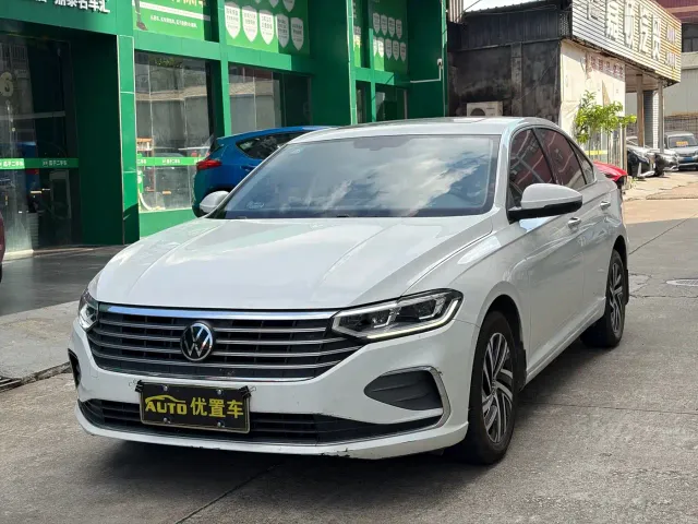 Фотография автомобиля — Volkswagen Lavida