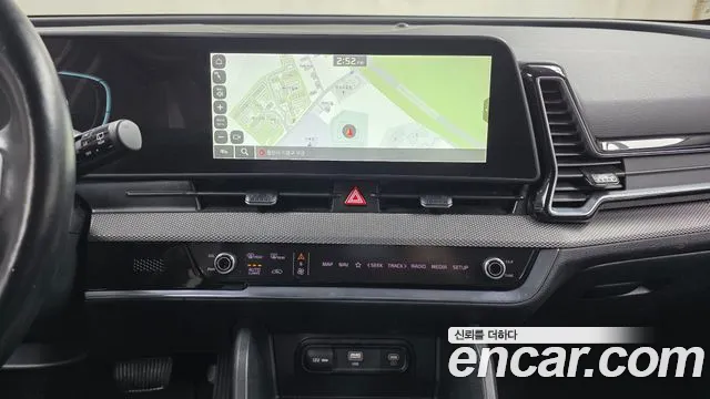 Kia Sportage Sportage 5-е поколение Бензин 1.6 турбо 2WD — Фото автомобиля 14