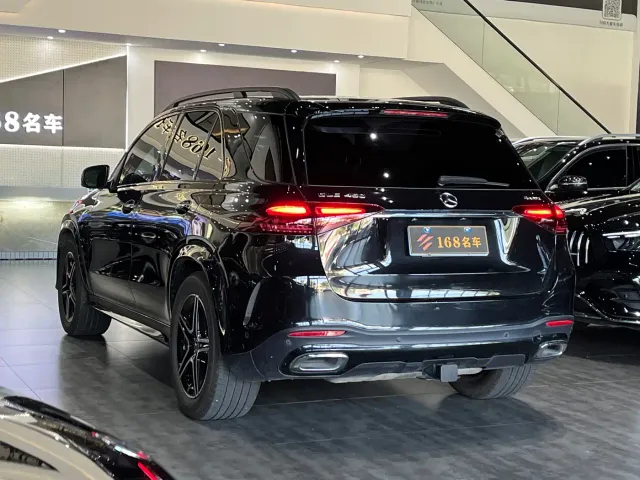 Mercedes-Benz GLE-Class — Фото автомобиля 5