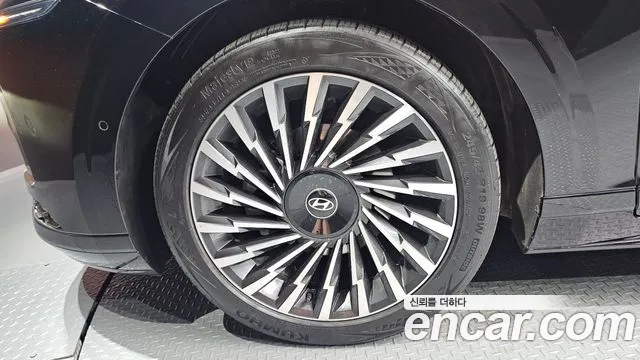 Hyundai Grandeur — Фото автомобиля 3