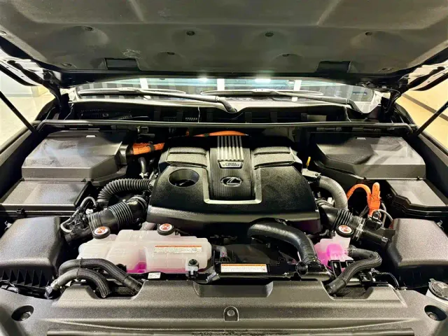 Lexus LX — Фото автомобиля 10