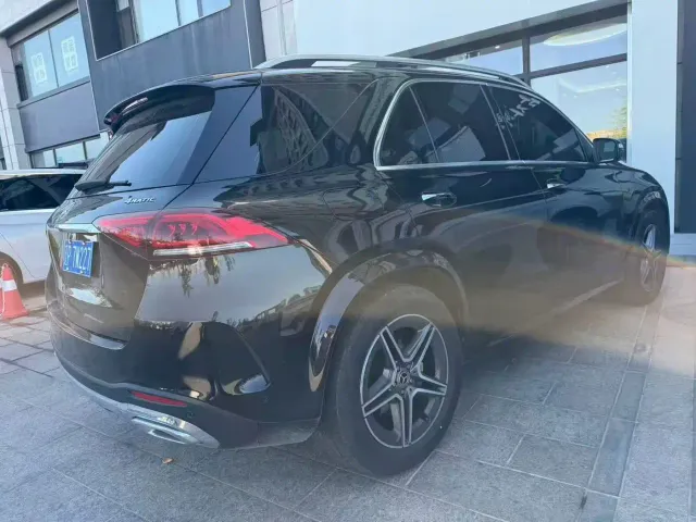 Mercedes-Benz GLE-Class — Фото автомобиля 7