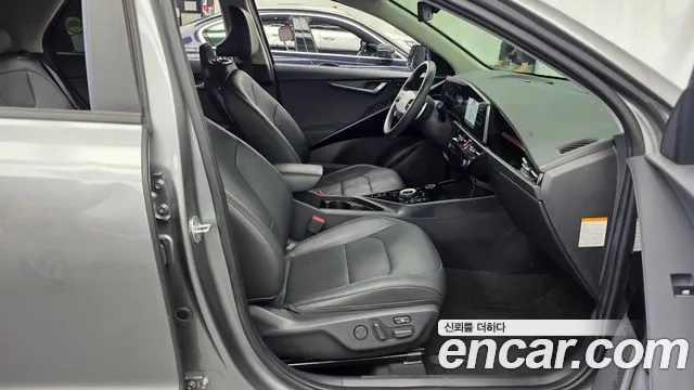 Kia Niro The All New Niro — Фото автомобиля 17