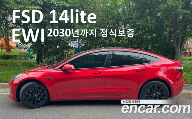 Фотография автомобиля — Tesla Model 3