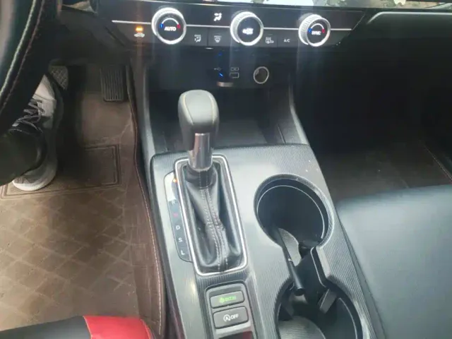 Honda Civic — Фото автомобиля 16