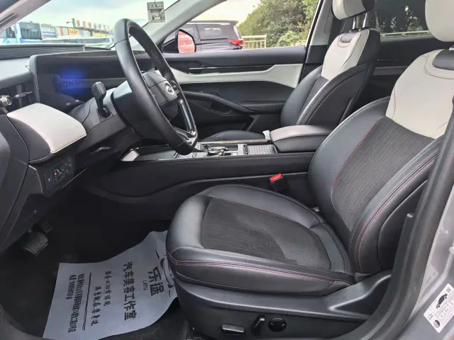 Ford Mondeo — Фото автомобиля 5