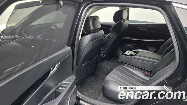 Genesis G80 Бензин 2.5 турбо 2WD — Фото автомобиля 12