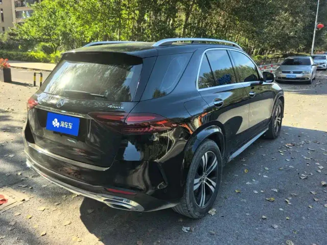 Mercedes-Benz GLE-Class — Фото автомобиля 3