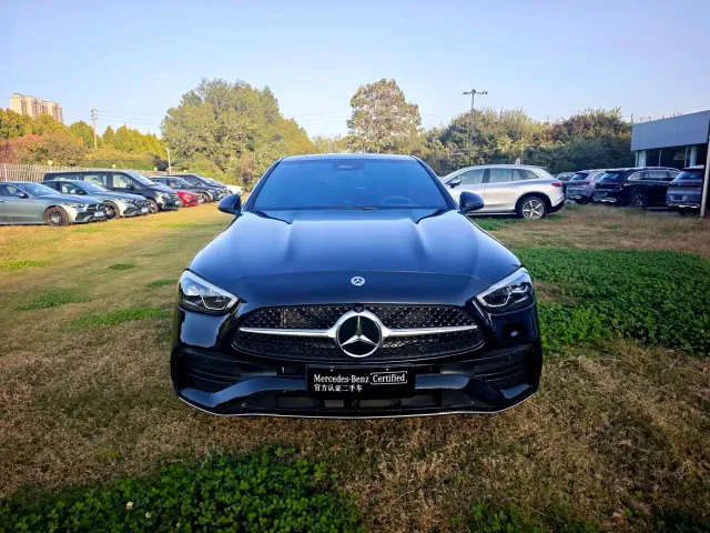 Mercedes-Benz C-Class — Фото автомобиля 2