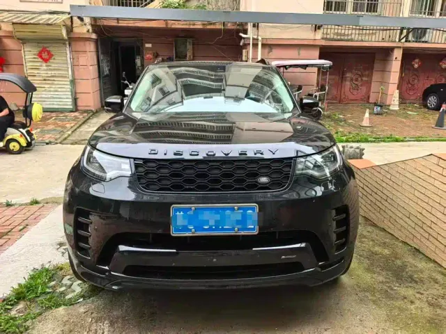 Land Rover Discovery — Фото автомобиля 5