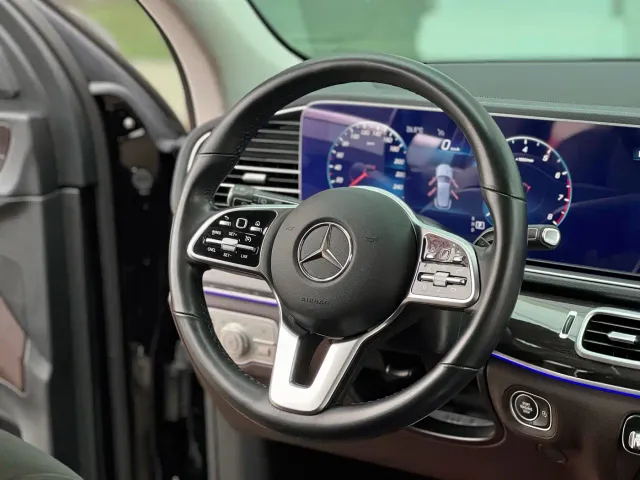 Mercedes-Benz GLE-Class — Фото автомобиля 15