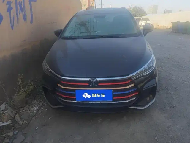 BYD Song MAX — Фото автомобиля 2