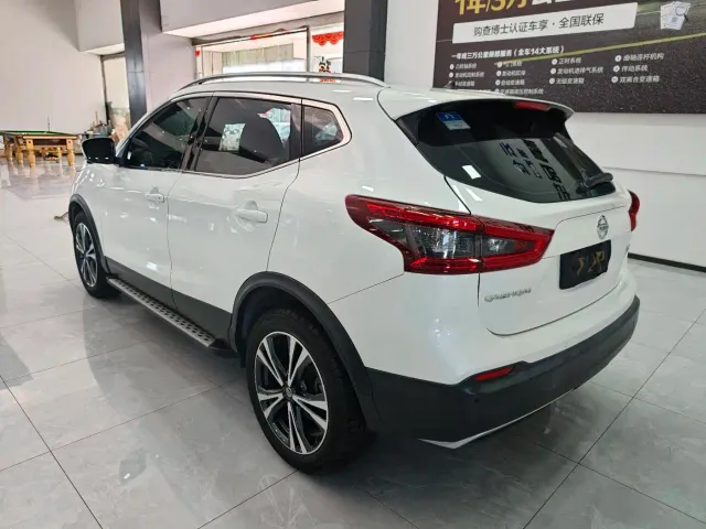 Nissan Qashqai — Фото автомобиля 6