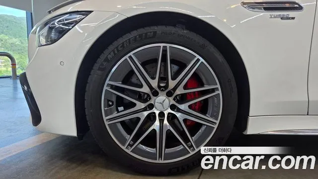 Mercedes-Benz AMG GT 4 двери 43 4MATIC+ — Фото автомобиля 5
