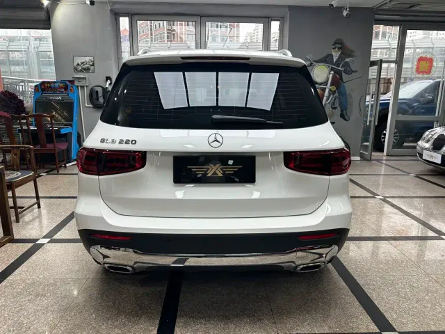 Mercedes-Benz GLB-Class — Фото автомобиля 6