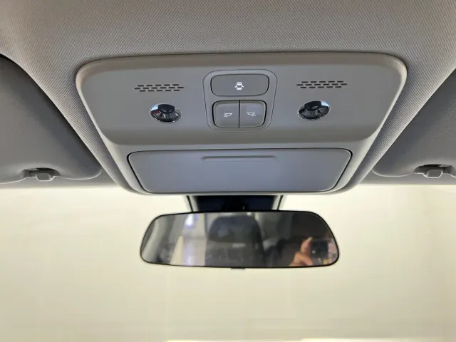 Wuling Starlight — Фото автомобиля 24