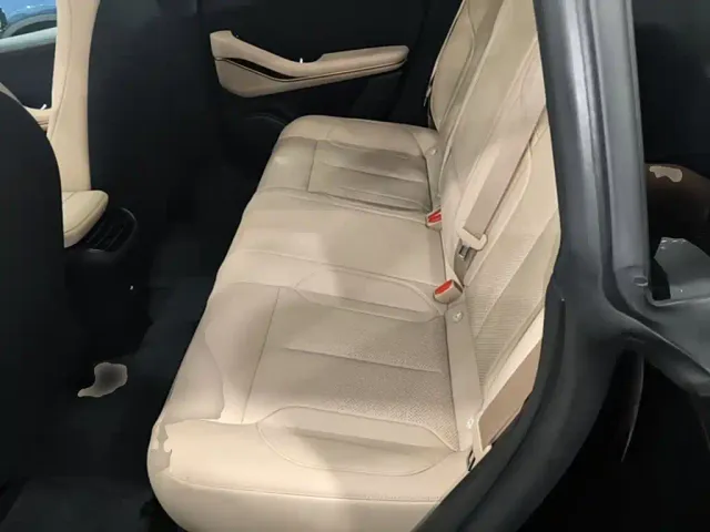 Nio ET5 Touring — Фото автомобиля 16