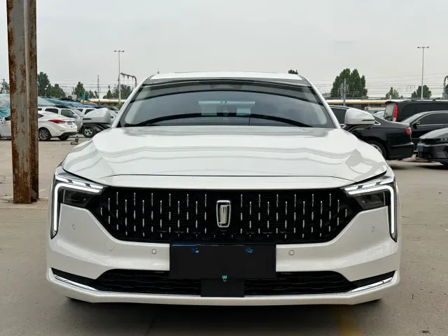 Bestune B70 — Фото автомобиля 2