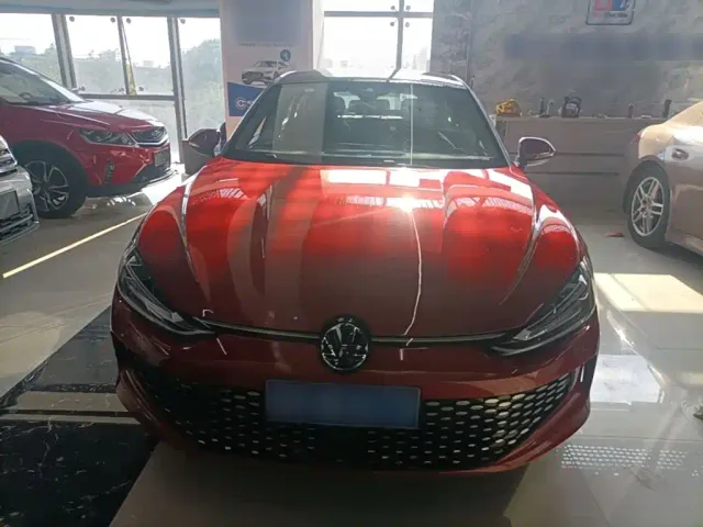Volkswagen Lamando — Фото автомобиля 2