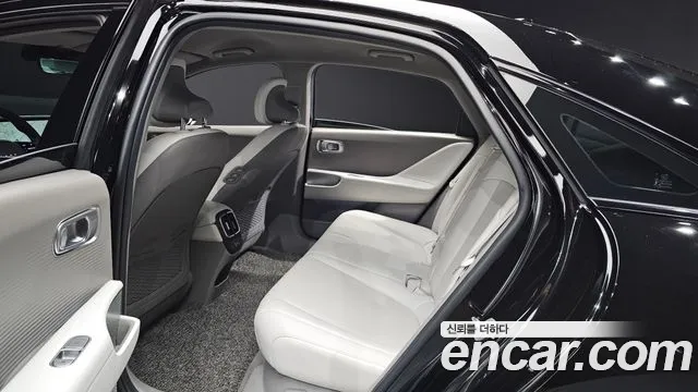 Hyundai Ioniq6 — Фото автомобиля 12