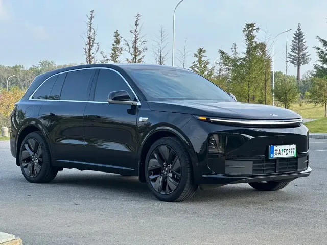 Li Auto L6 — Фото автомобиля 3