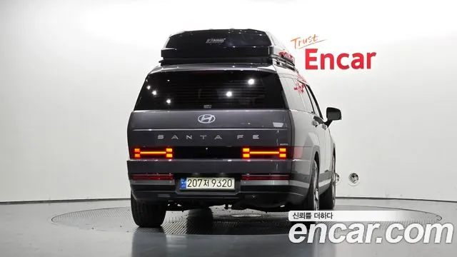 Hyundai Santa Fe — Фото автомобиля 4