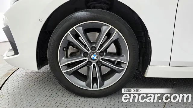 BMW 1-Series — Фото автомобиля 5