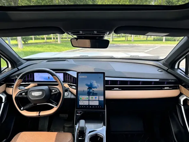 Geely Boyue L — Фото автомобиля 9
