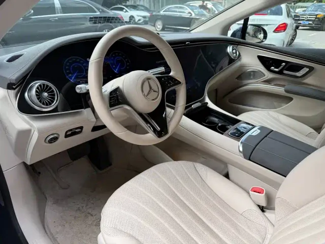 Mercedes-Benz EQS — Фото автомобиля 9