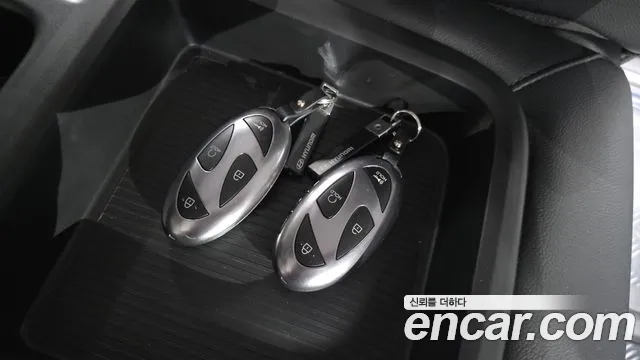 Hyundai Staria Staria L3.5 Школьный автобус — Фото автомобиля 27