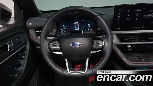 Ford Explorer Generation 6 — Фото автомобиля 12