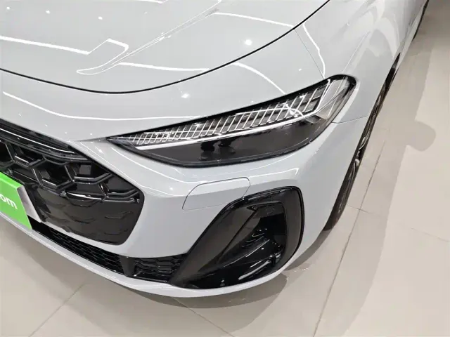 Audi A5L — Фото автомобиля 17