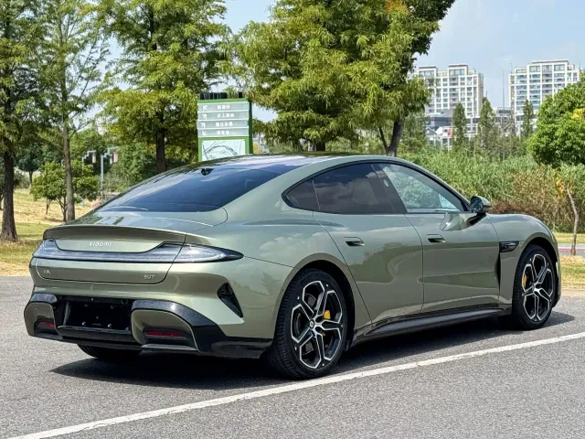 Xiaomi SU7 — Фото автомобиля 8