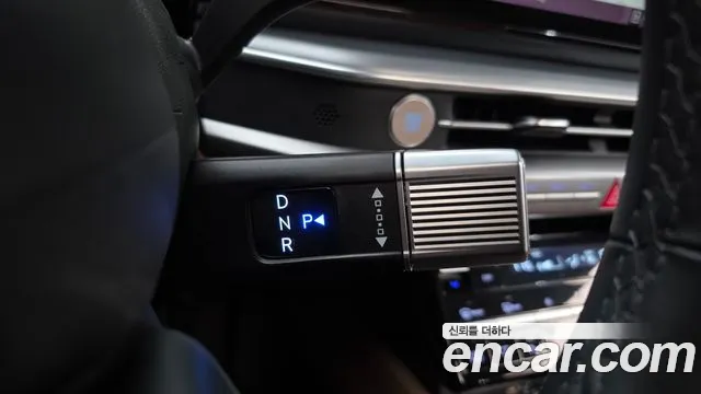 Hyundai Grandeur GN7 — Фото автомобиля 12