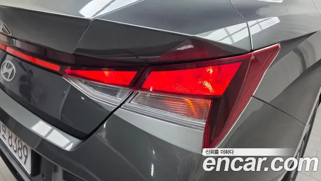 Hyundai Avante CN7 — Фото автомобиля 22