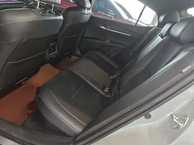 Toyota Camry — Фото автомобиля 16