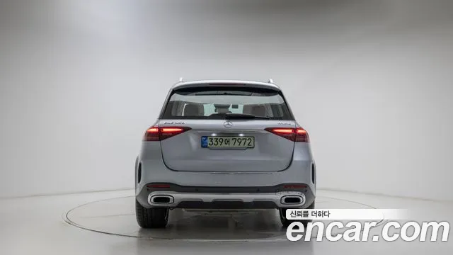 Mercedes-Benz GLE-Class — Фото автомобиля 4