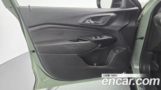 ChevroletGMDaewoo Trax Trax Кроссовер — Фото автомобиля 24
