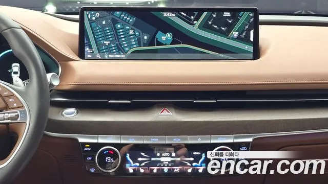 Genesis G80 Бензин 2.5 турбо AWD — Фото автомобиля 19