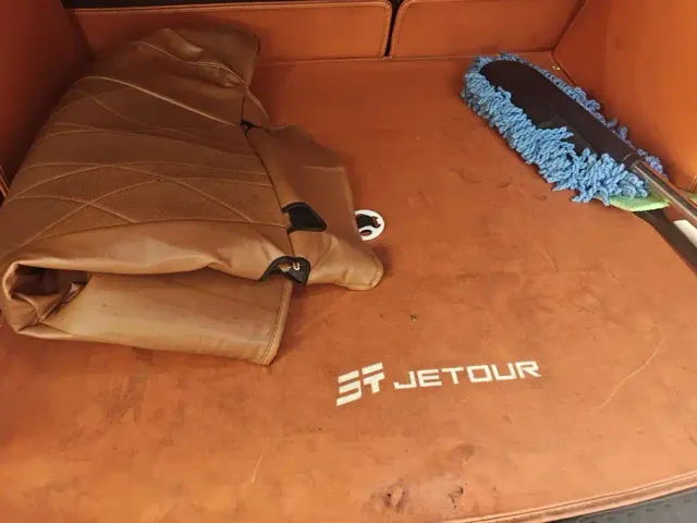 Jetour Shanhai Jetour Shanhai L7 PLUS 2025 Base 5-Seater — Фото автомобиля 4
