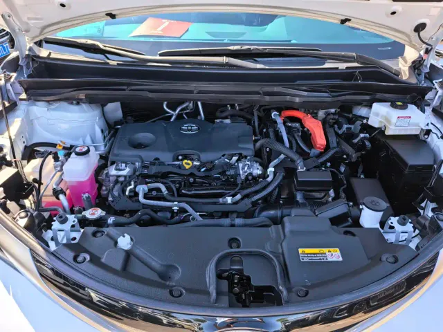 Toyota Sienna — Фото автомобиля 20