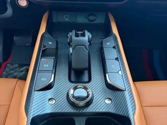 Haval Big Dog — Фото автомобиля 16