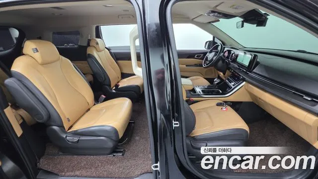 Kia Carnival 4th Gen — Фото автомобиля 16