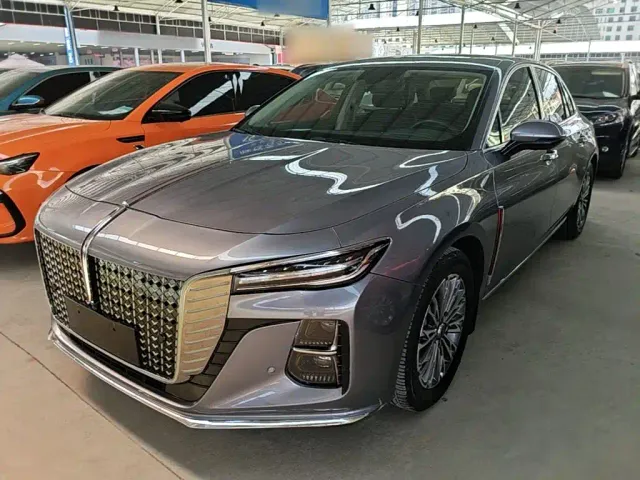 Фотография автомобиля — Hongqi H5
