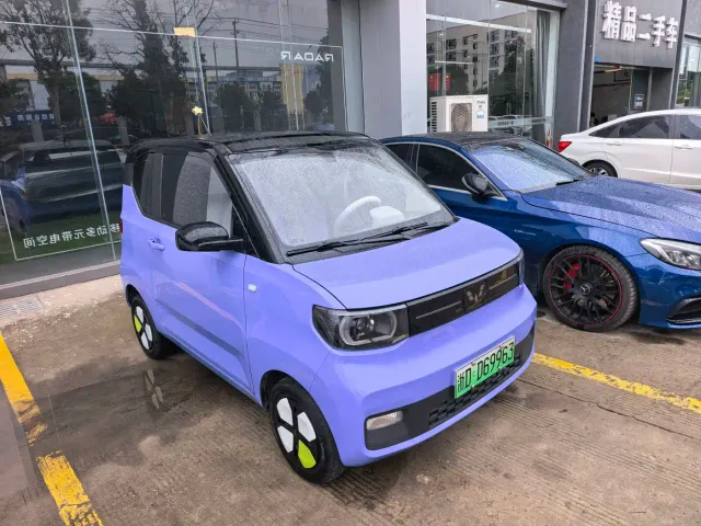 Wuling Hongguang Mini EV — Фото автомобиля 3