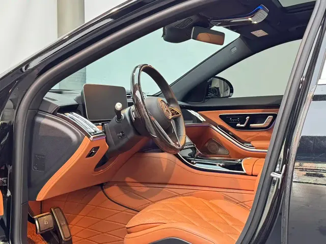 Mercedes-Benz Maybach S-Class — Фото автомобиля 10