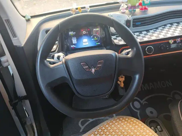 Wuling Hongguang Mini EV — Фото автомобиля 15