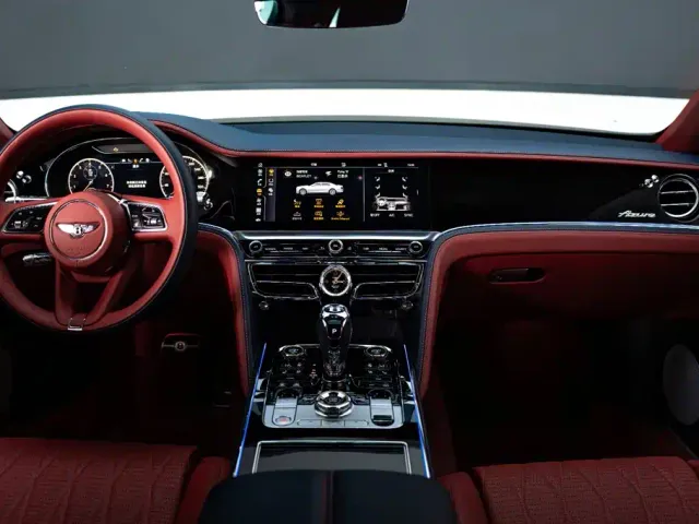 Bentley Flying Spur — Фото автомобиля 9